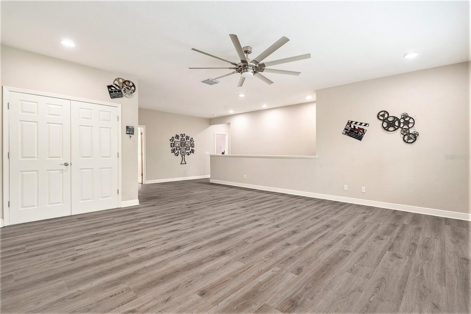 Image 32 of 39 For 2608 Calvano Drive