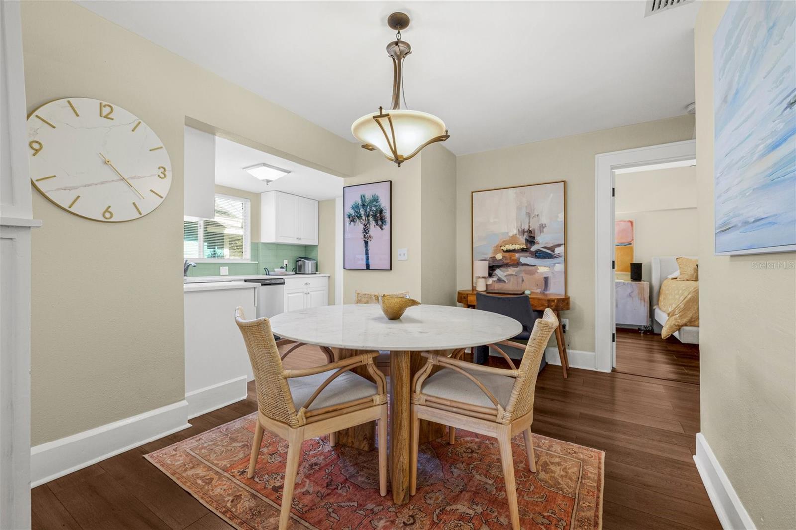 Image 10 of 29 For 2710 2nd Avenue N