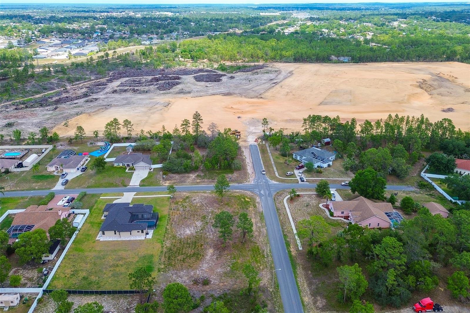 Listing photo id 9 for 13270 Lauren Drive