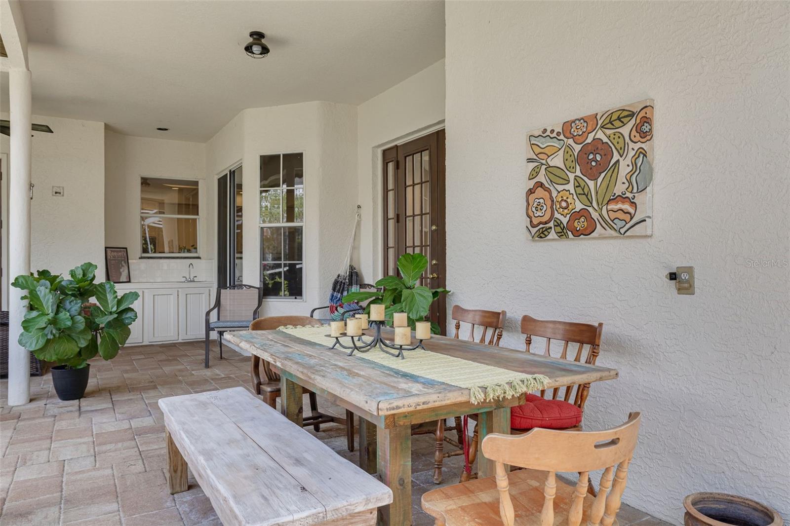 Image 22 of 45 For 4766 Royal Palm Circle Ne