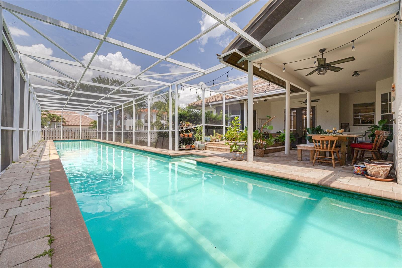 Image 23 of 45 For 4766 Royal Palm Circle Ne
