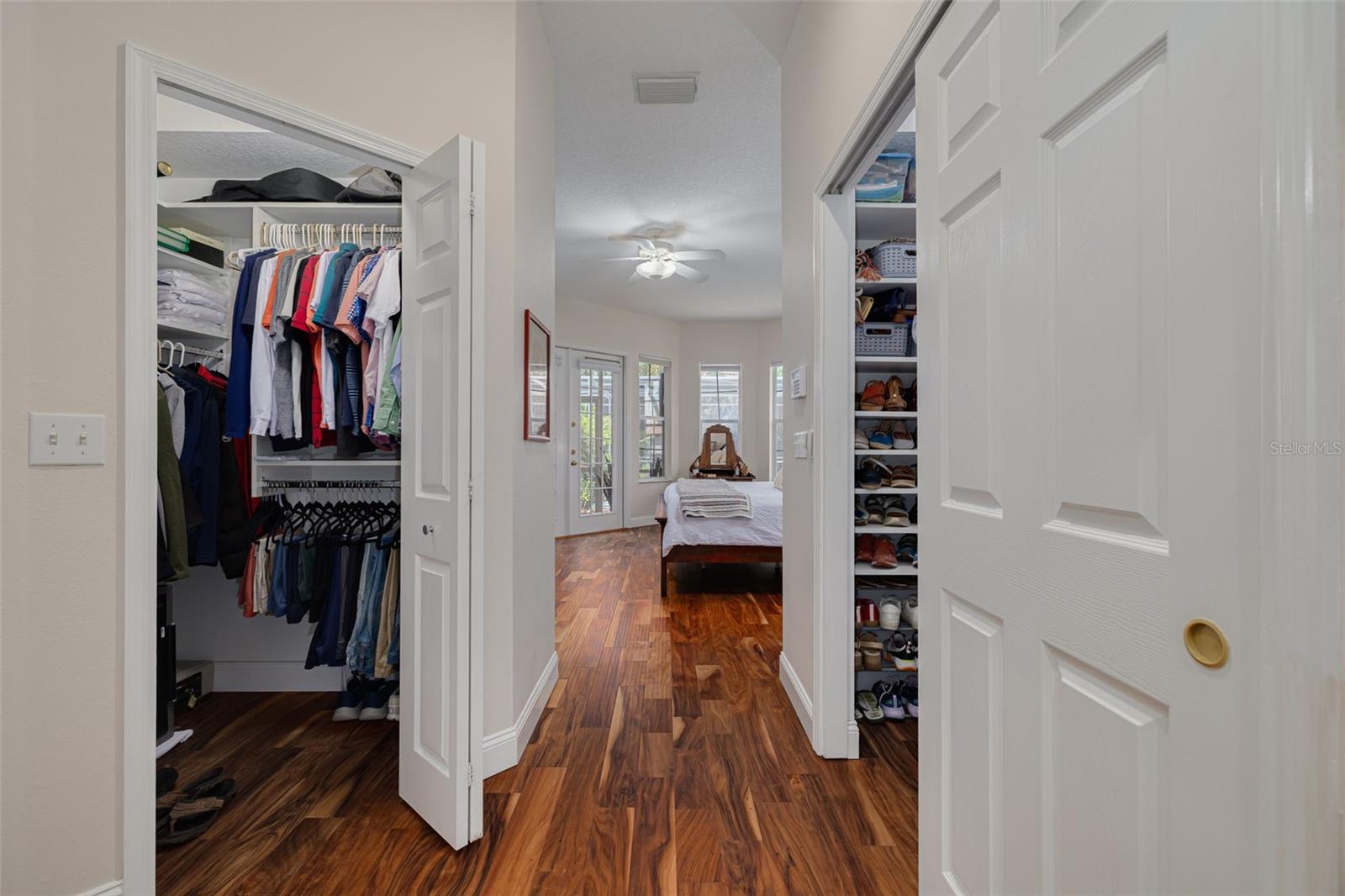 Image 29 of 45 For 4766 Royal Palm Circle Ne