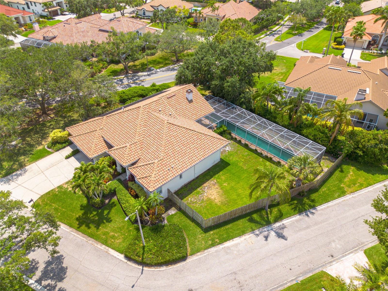 Image 5 of 45 For 4766 Royal Palm Circle Ne