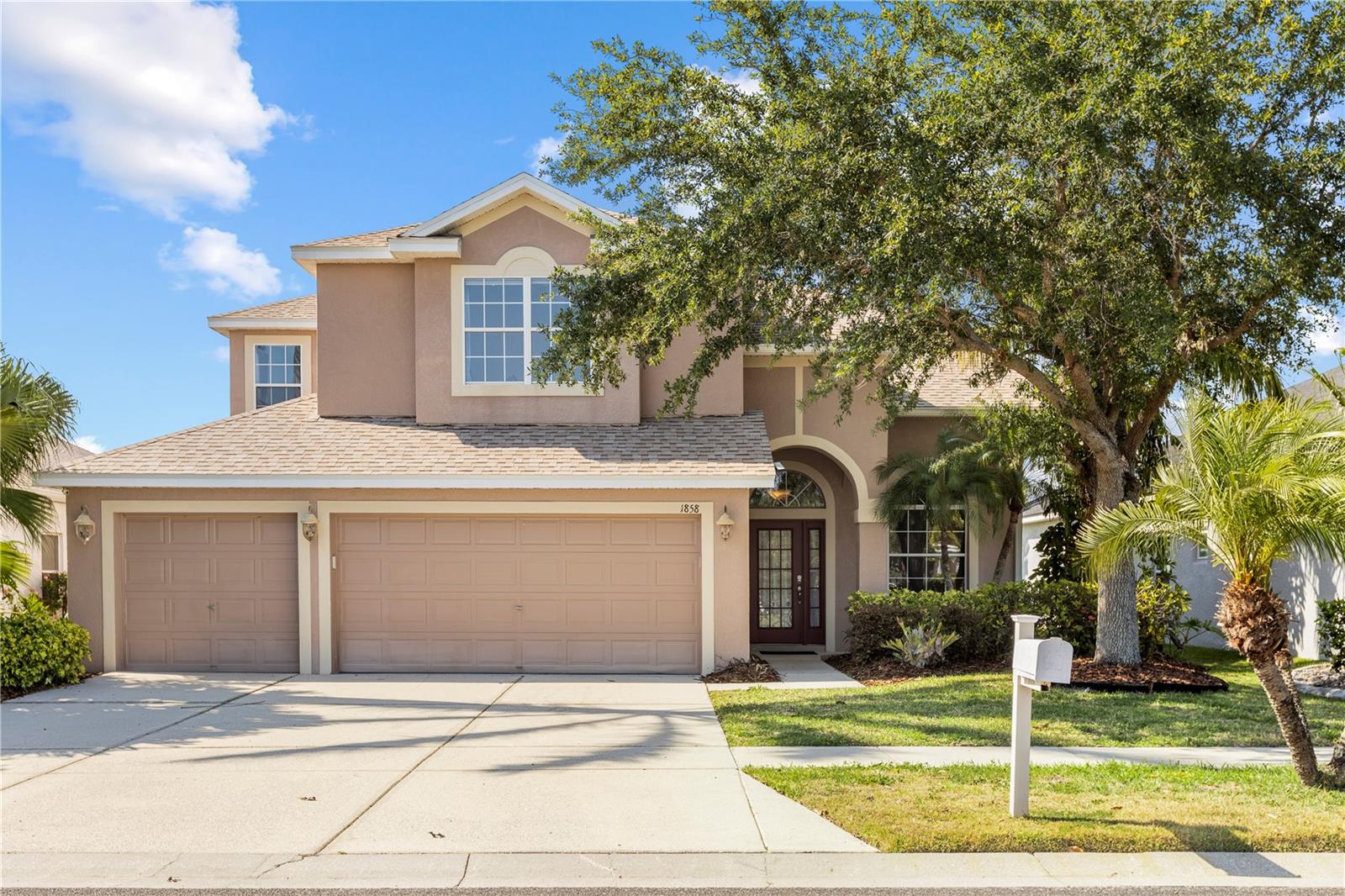 Details for 1858 Mira Lago Circle, RUSKIN, FL 33570