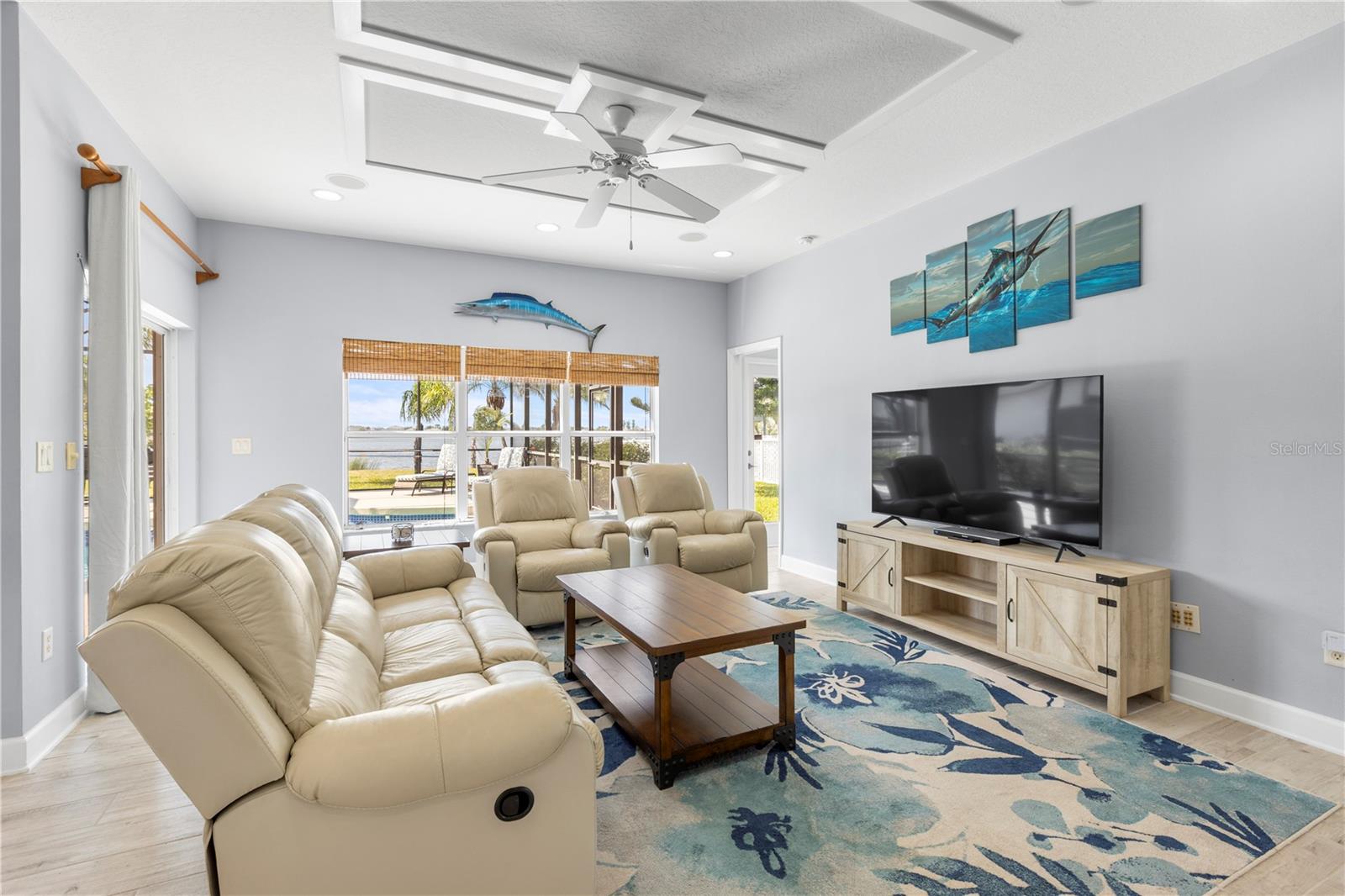 Image 10 of 70 For 1858 Mira Lago Circle