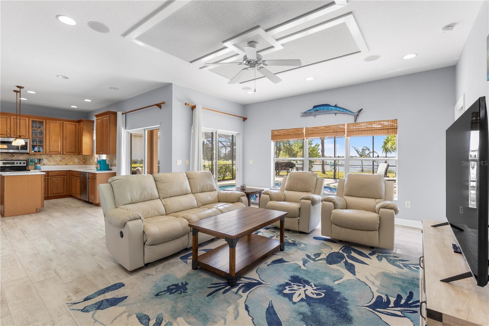 Image 11 of 70 For 1858 Mira Lago Circle