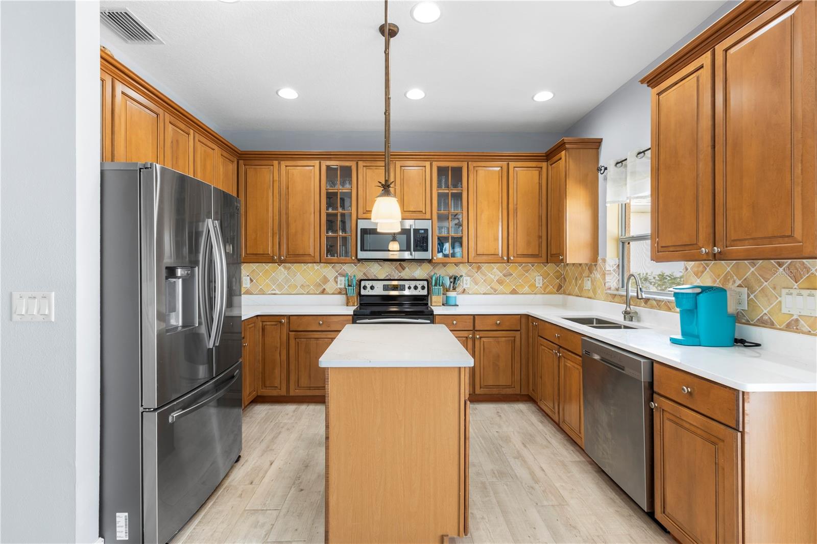 Image 14 of 70 For 1858 Mira Lago Circle
