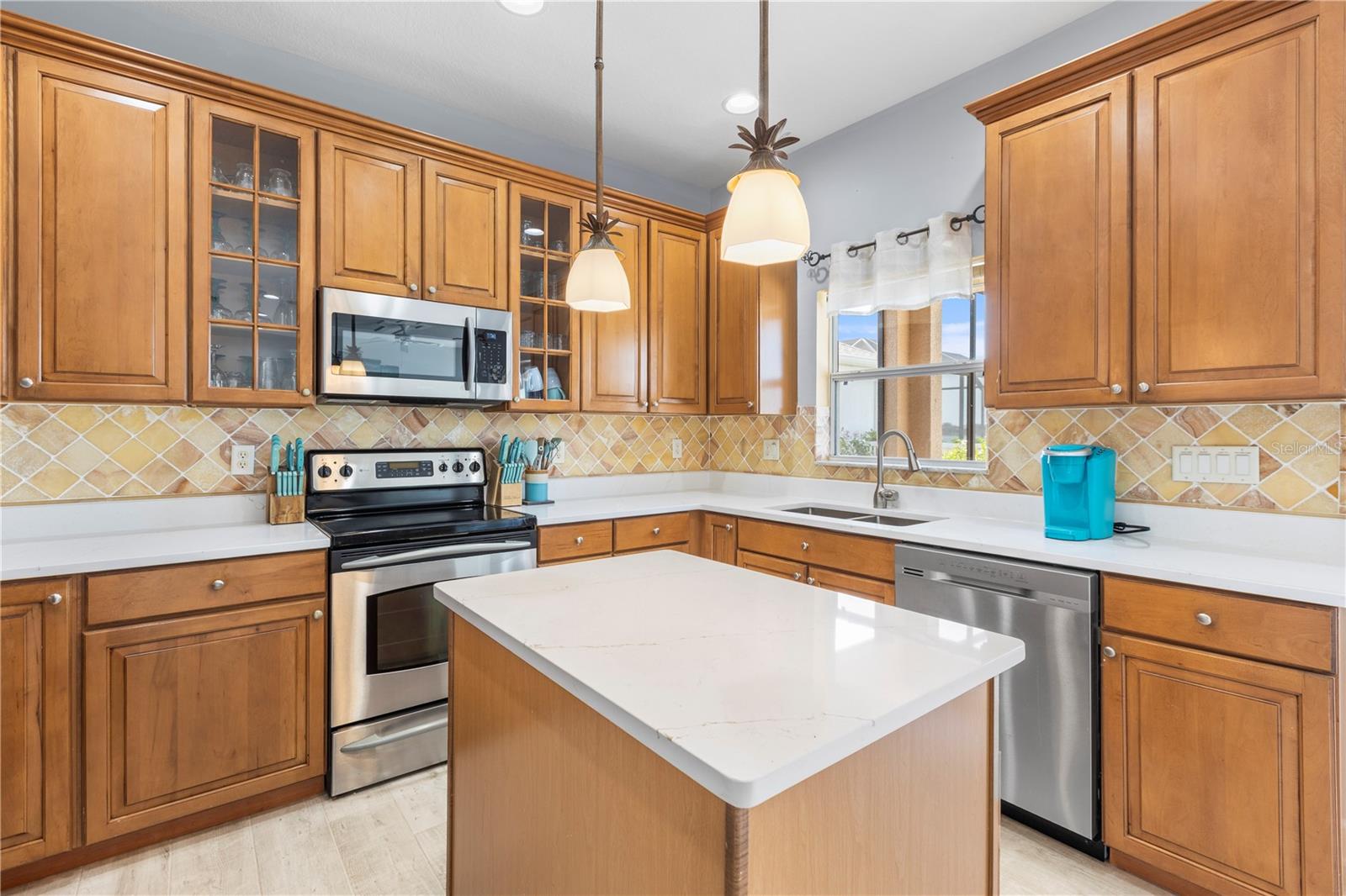 Image 16 of 70 For 1858 Mira Lago Circle