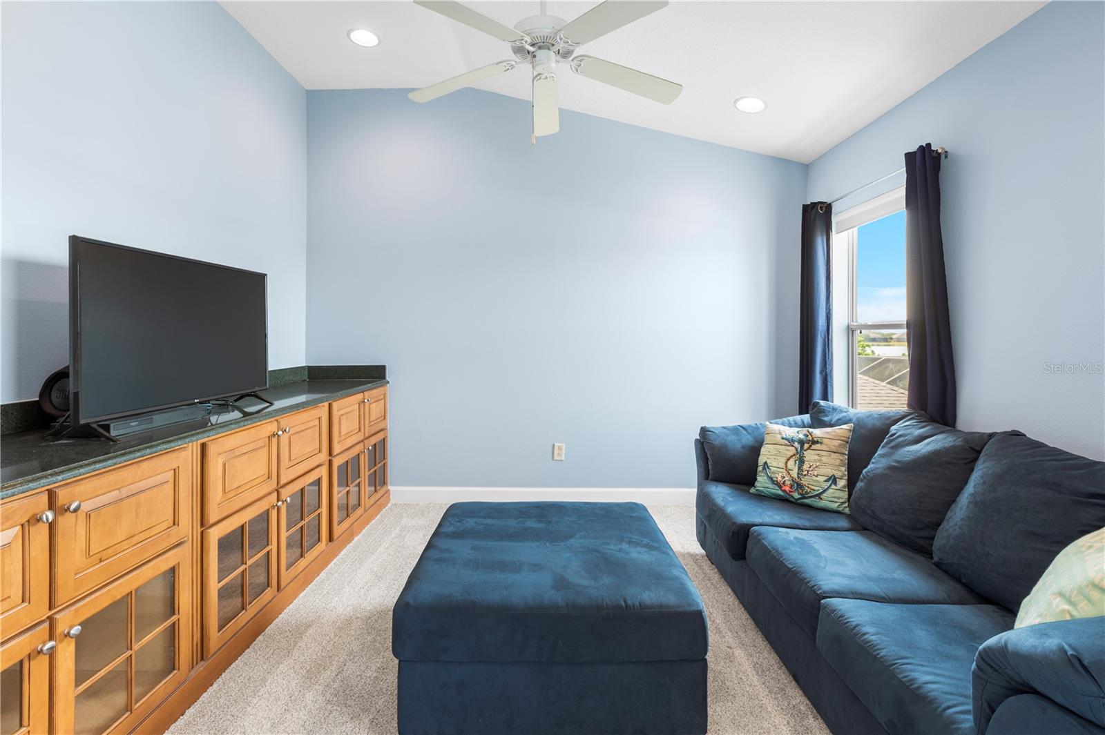 Image 26 of 70 For 1858 Mira Lago Circle