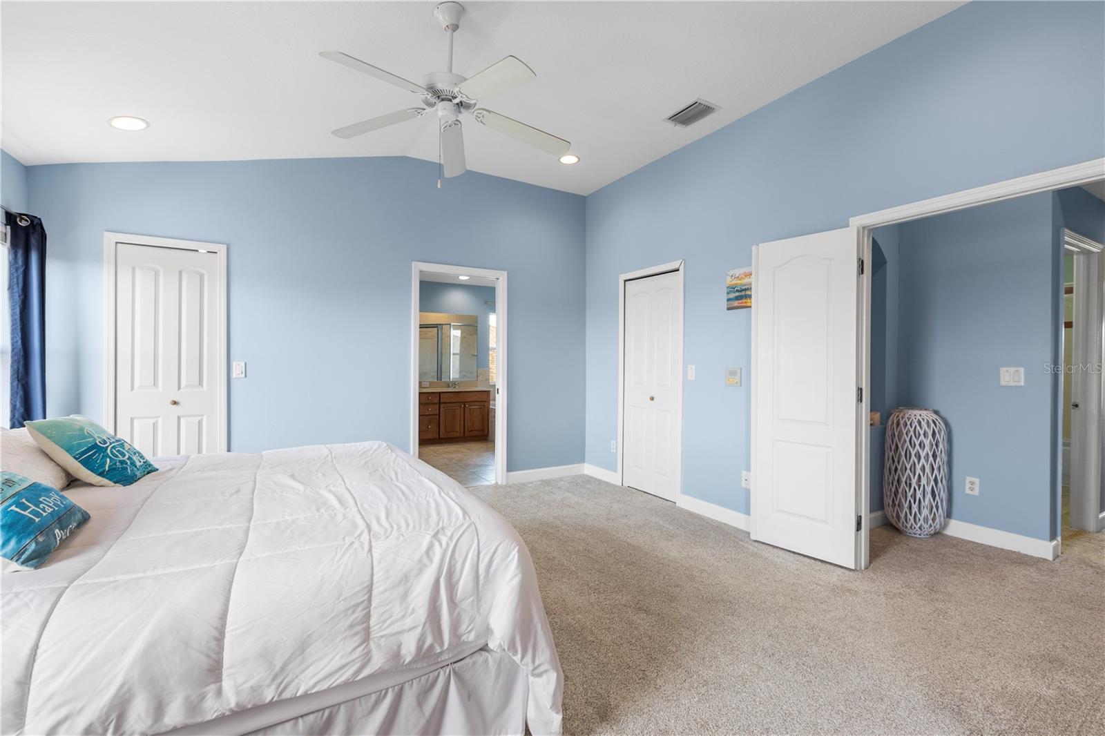 Image 28 of 70 For 1858 Mira Lago Circle