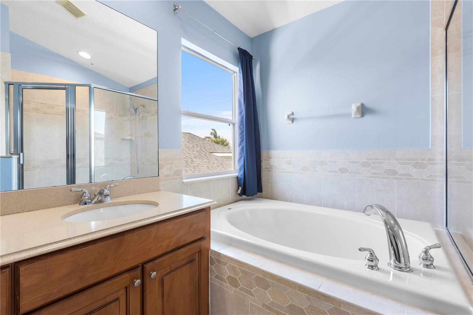 Image 31 of 70 For 1858 Mira Lago Circle
