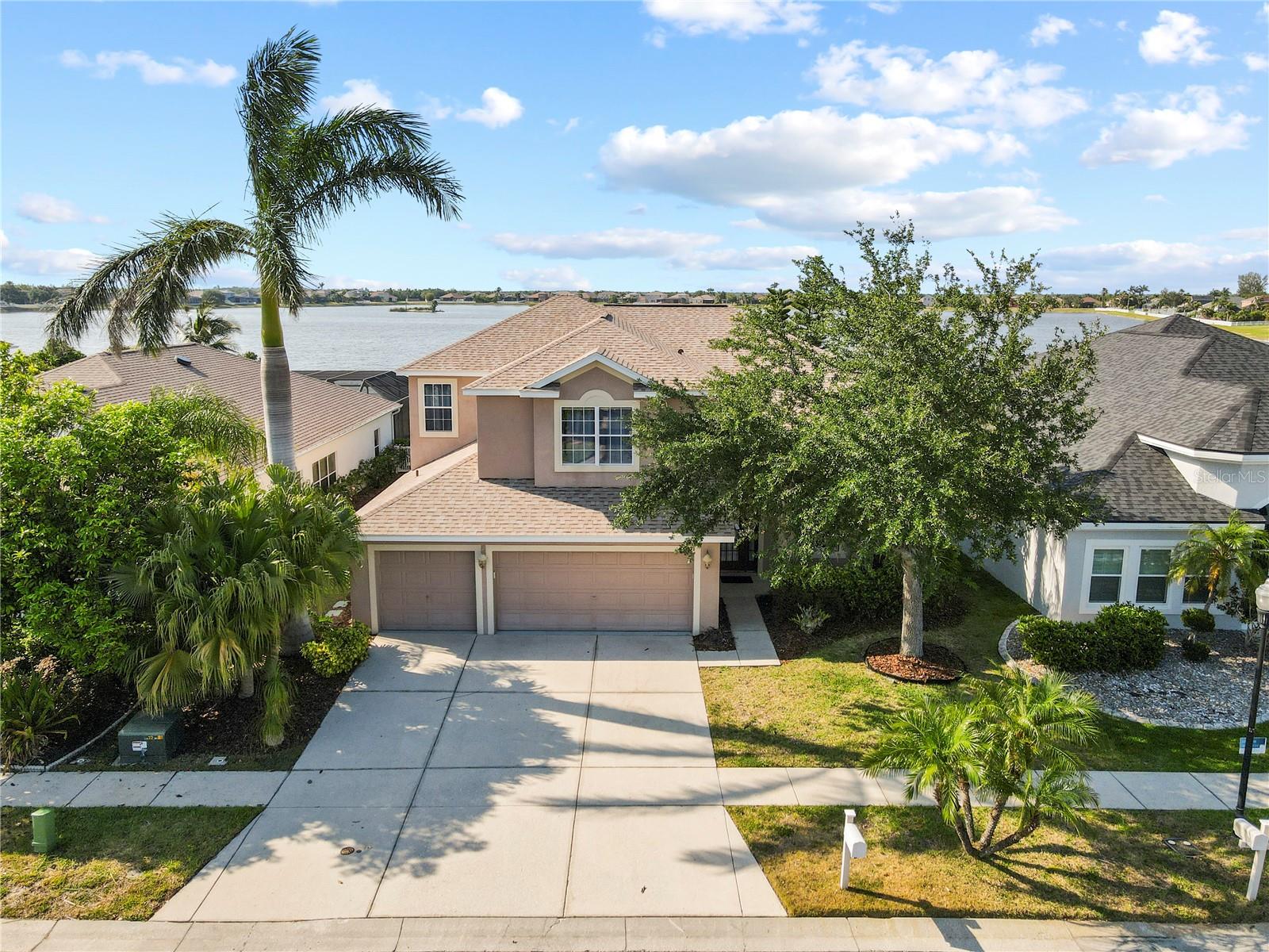 Image 4 of 70 For 1858 Mira Lago Circle