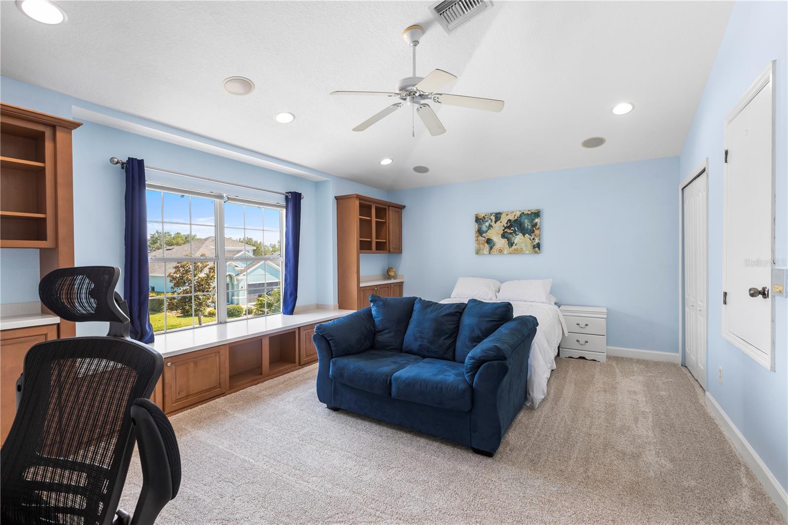 Image 42 of 70 For 1858 Mira Lago Circle