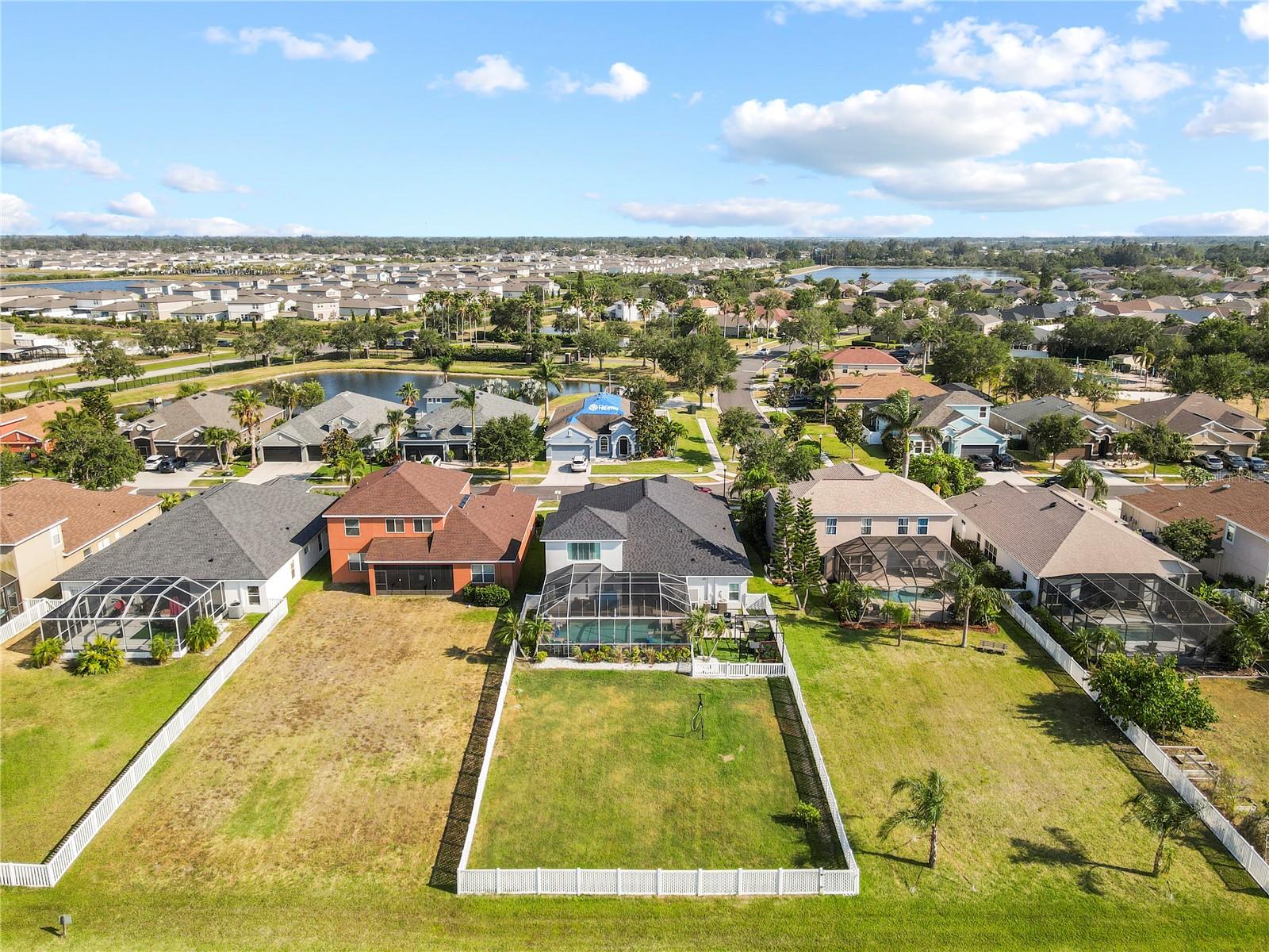 Image 64 of 70 For 1858 Mira Lago Circle