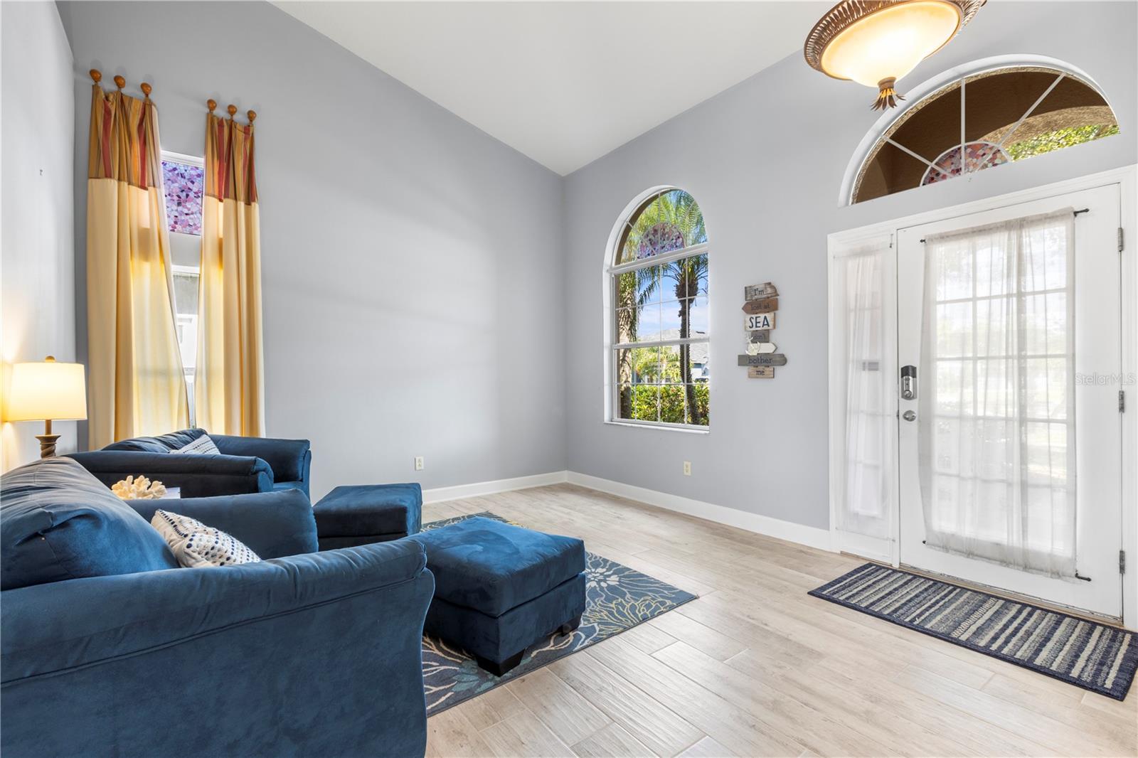 Image 7 of 70 For 1858 Mira Lago Circle