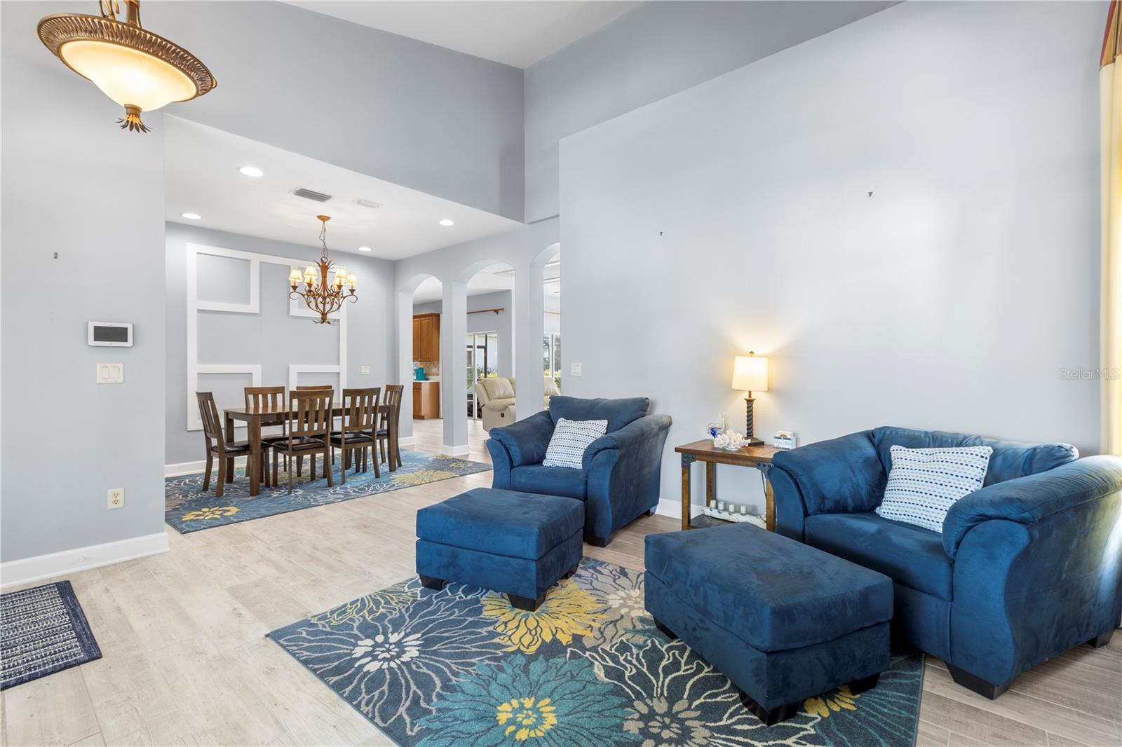 Image 8 of 70 For 1858 Mira Lago Circle