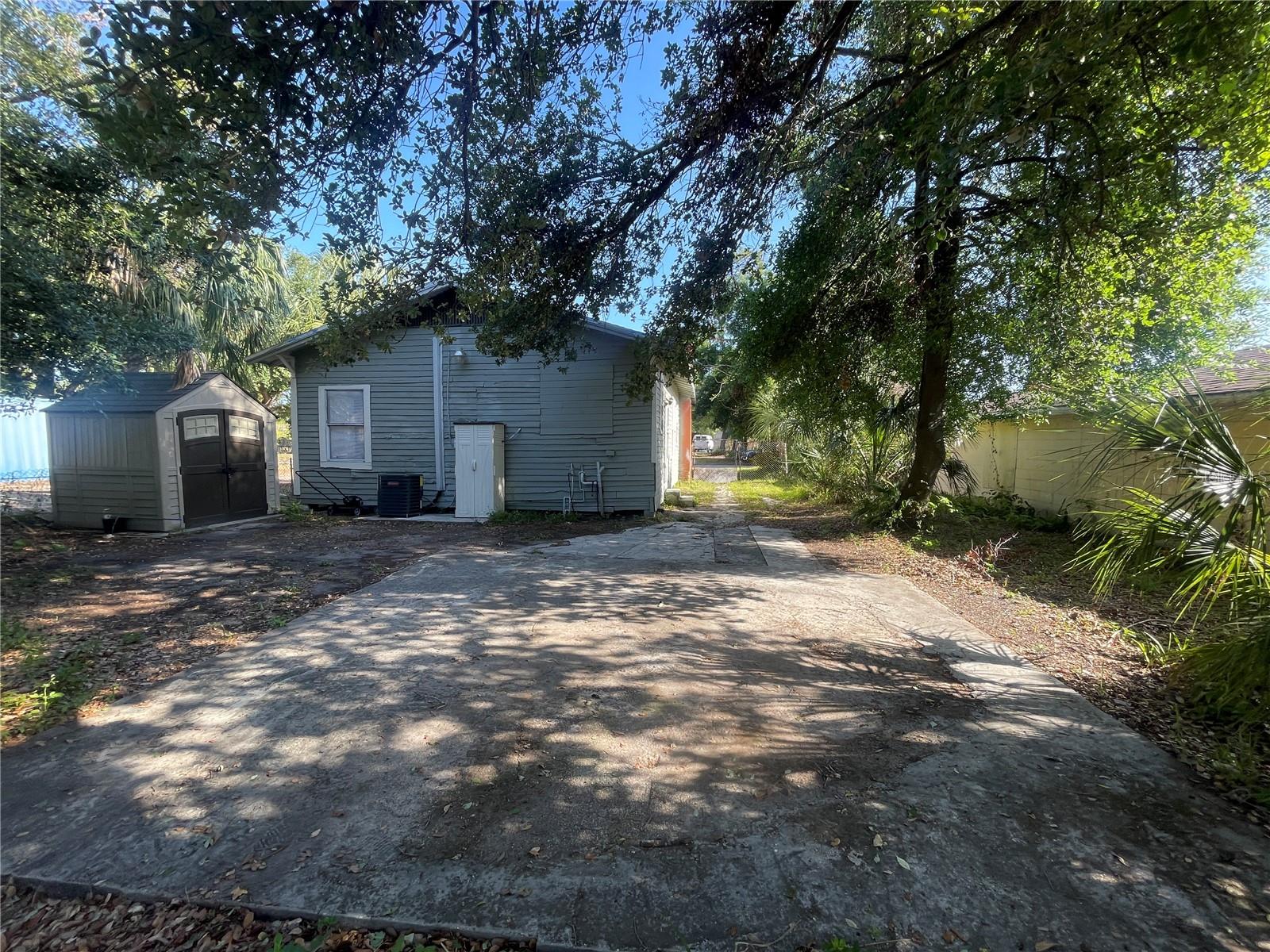 Image 31 of 35 For 3515 8th Avenue