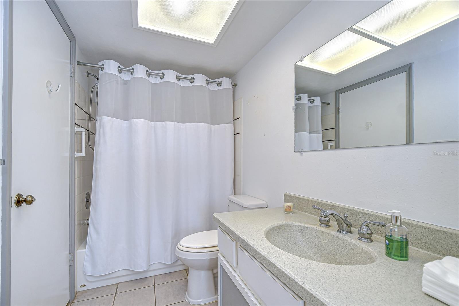 Image 22 of 30 For 13602 Village Drive 1309