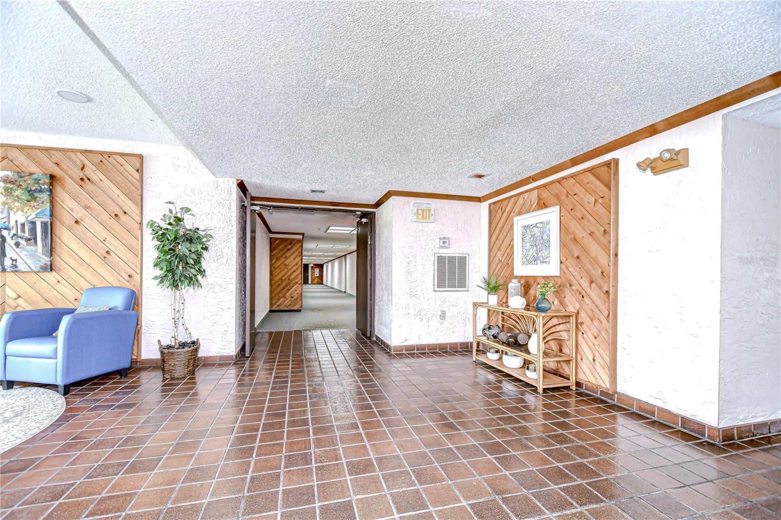 Image 6 of 30 For 13602 Village Drive 1309