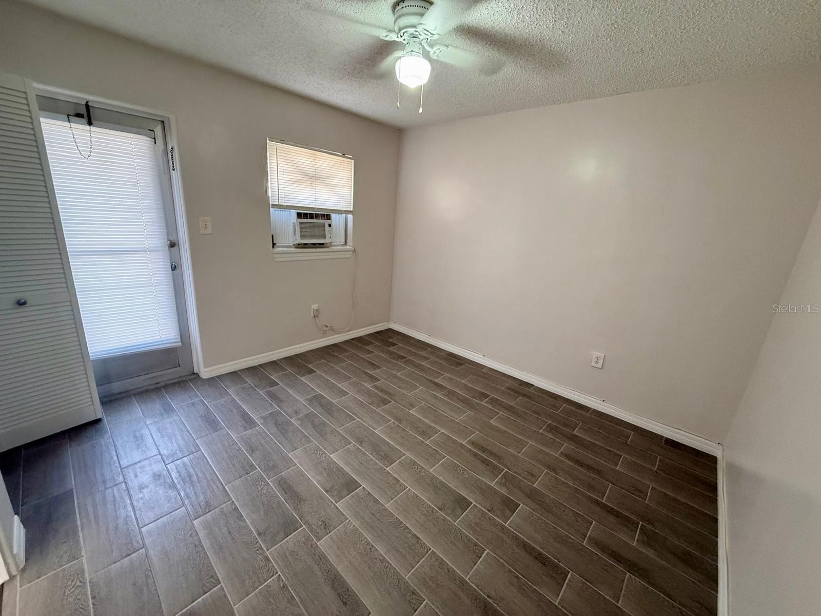 Image 5 of 10 For 7317 46th Avenue N 3