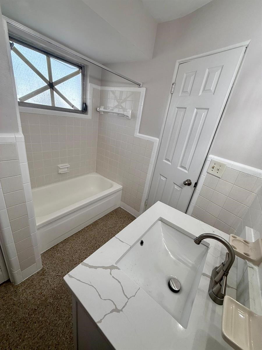 Image 9 of 10 For 7317 46th Avenue N 3