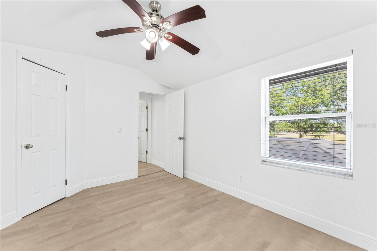 Image 39 of 60 For 11709 Armenia Avenue