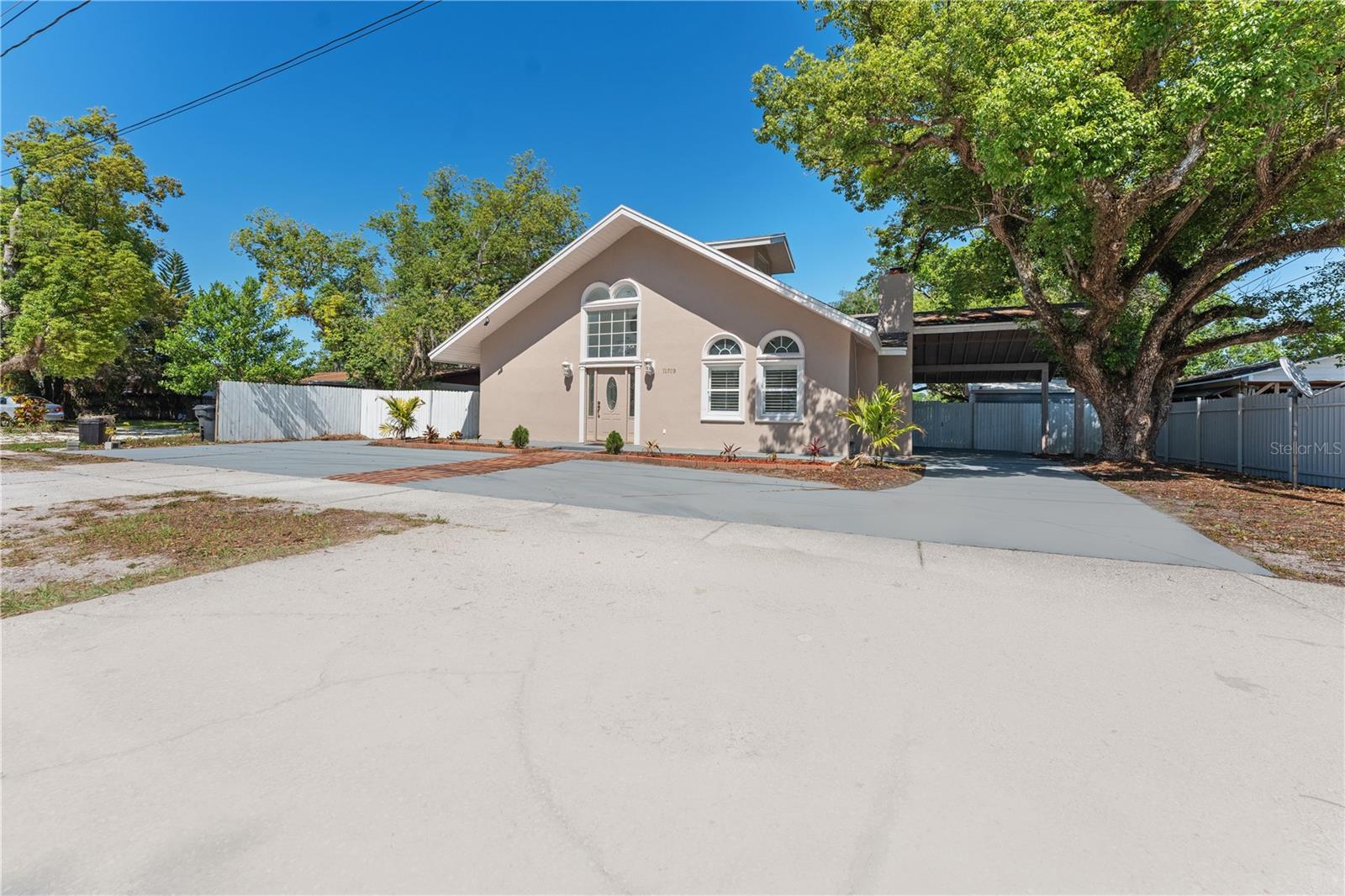 Image 54 of 60 For 11709 Armenia Avenue