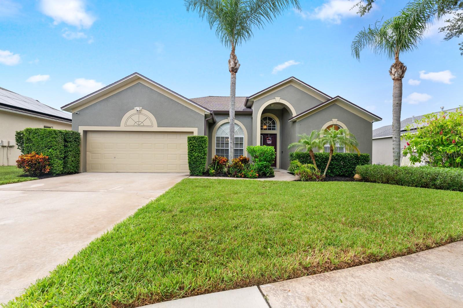 Image 2 of 40 For 2808 Abbey Grove Drive