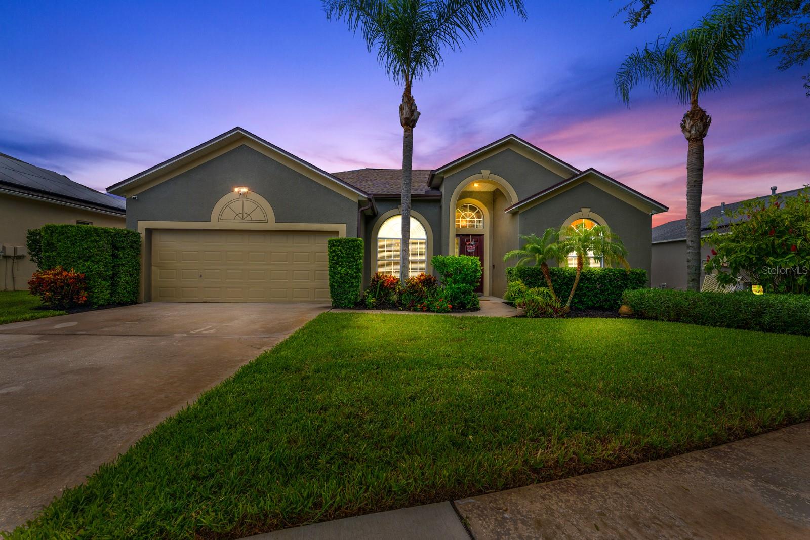 Image 3 of 40 For 2808 Abbey Grove Drive