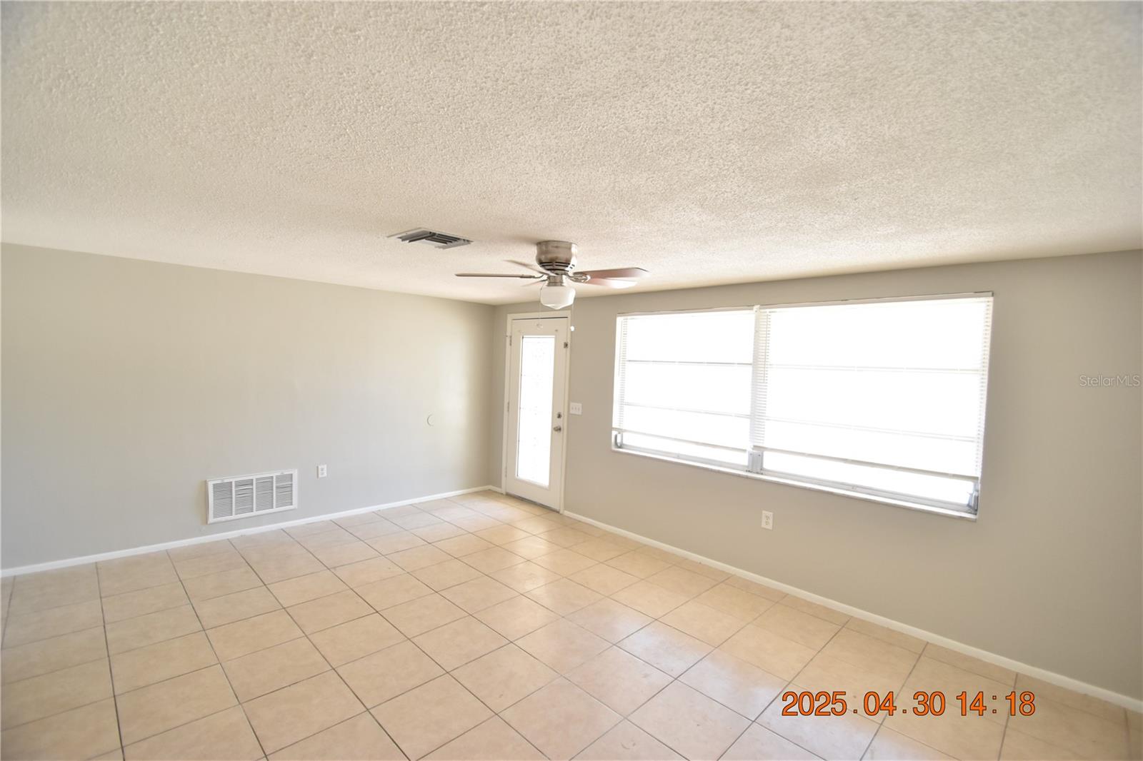 Image 3 of 44 For 3221 Topp Drive
