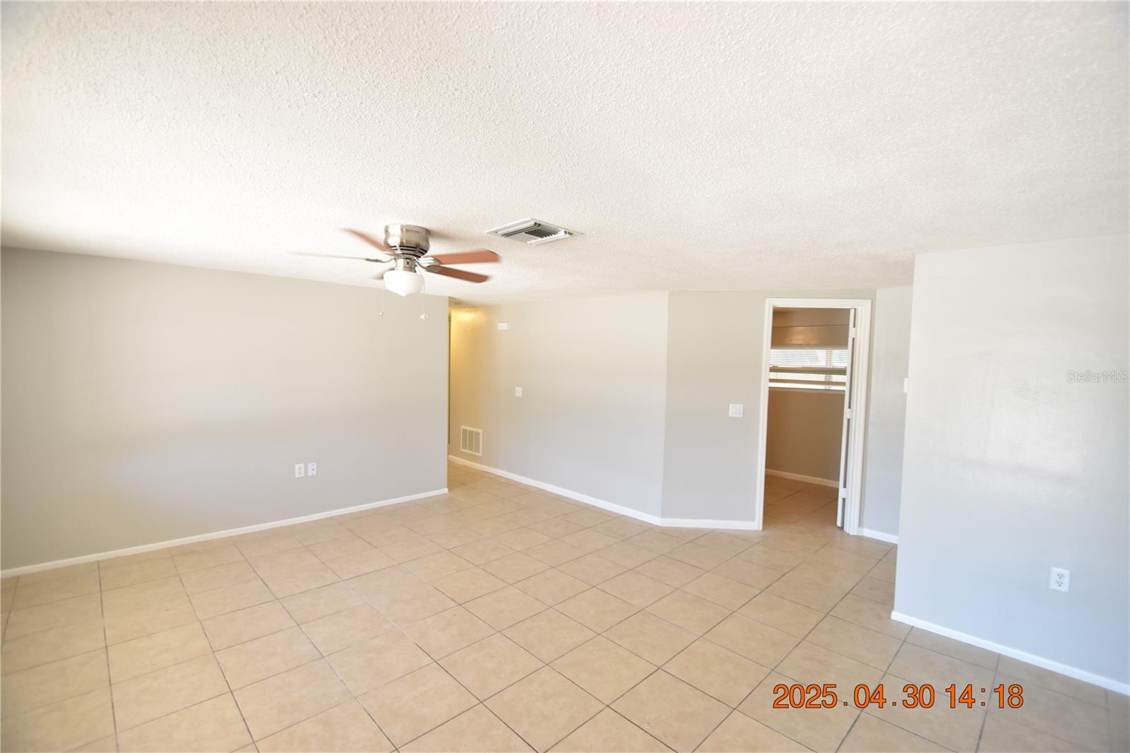 Image 5 of 44 For 3221 Topp Drive