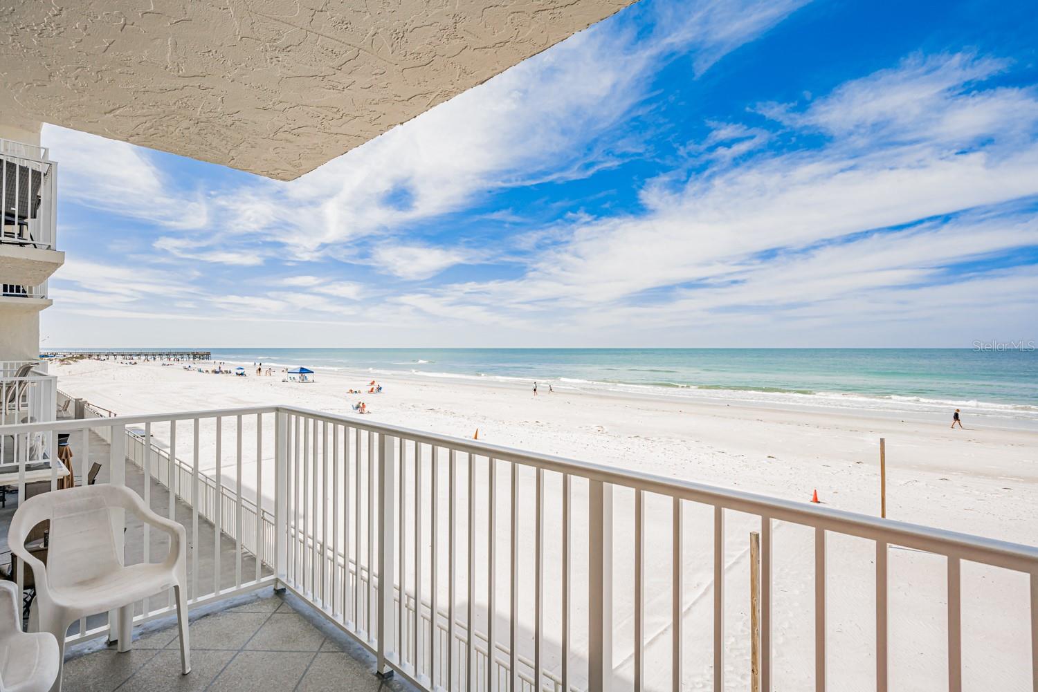 Image 29 of 43 For 18650 Gulf Boulevard 203