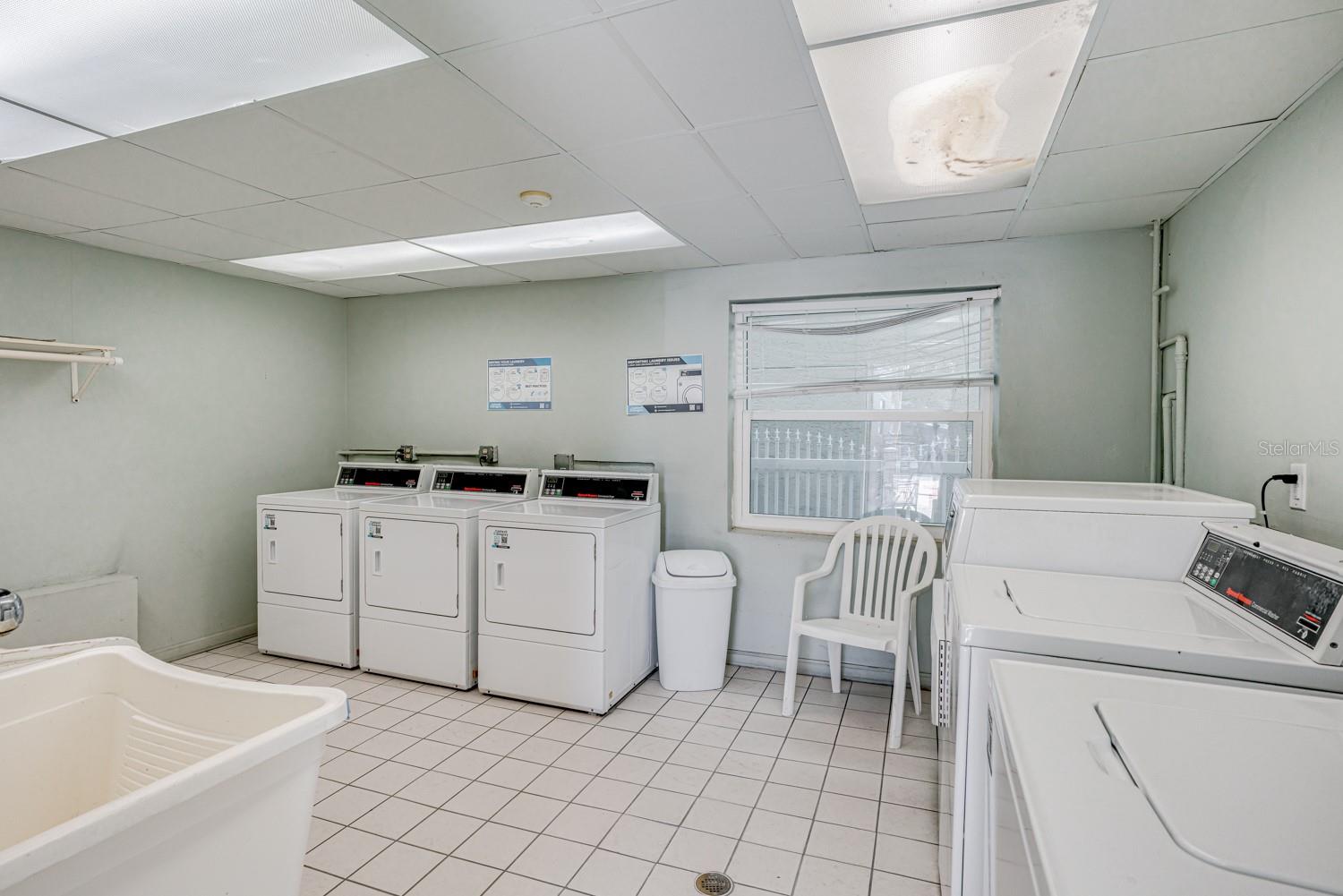 Image 41 of 43 For 18650 Gulf Boulevard 203