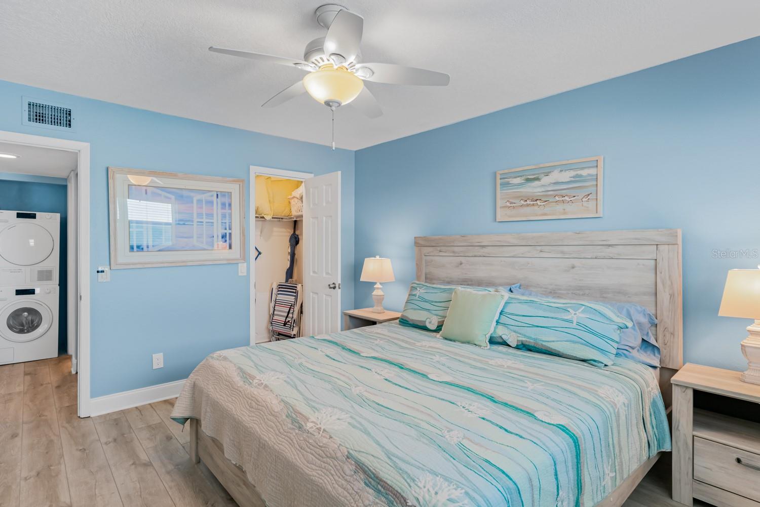 Image 6 of 43 For 18650 Gulf Boulevard 203