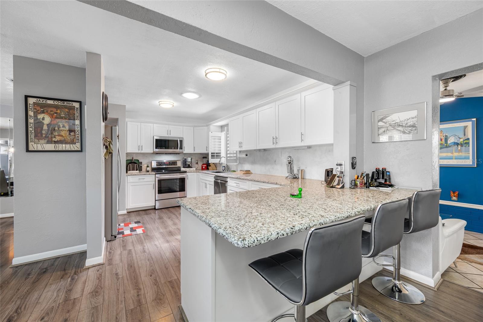 Image 13 of 47 For 8444 8th Way N