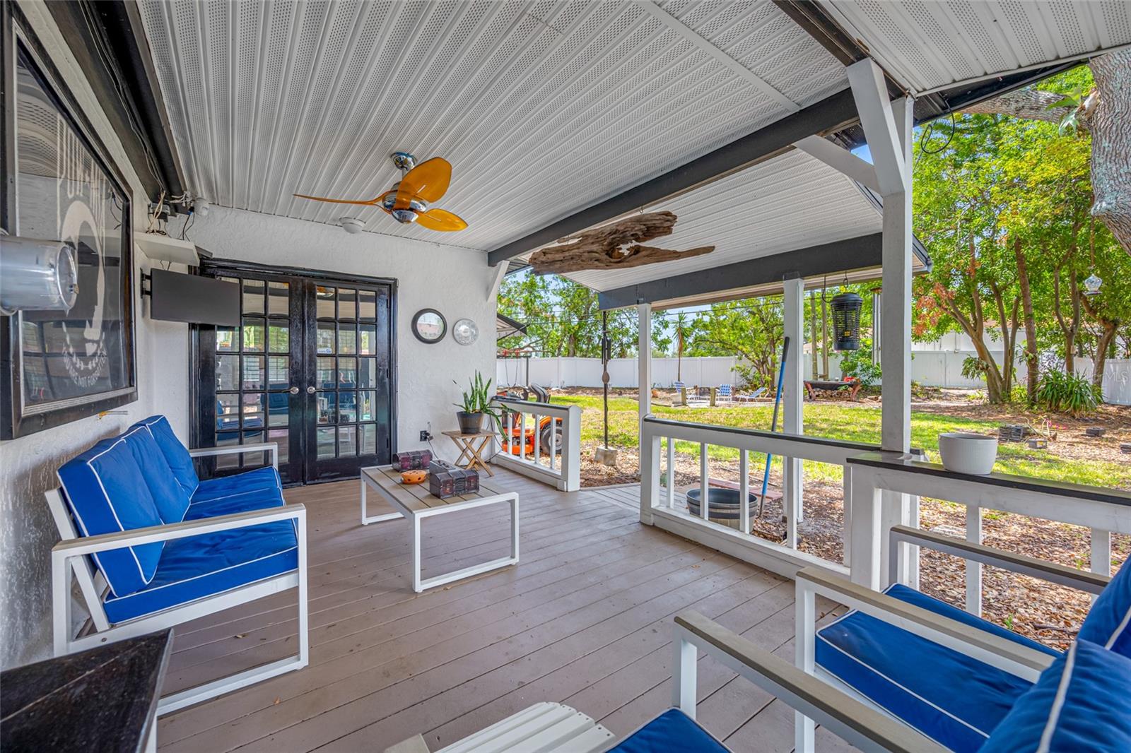 Image 19 of 47 For 8444 8th Way N