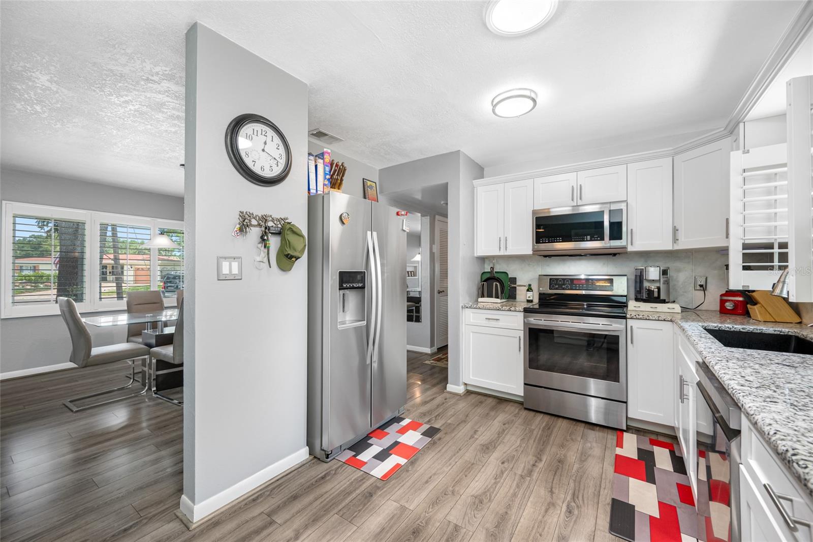 Image 22 of 47 For 8444 8th Way N