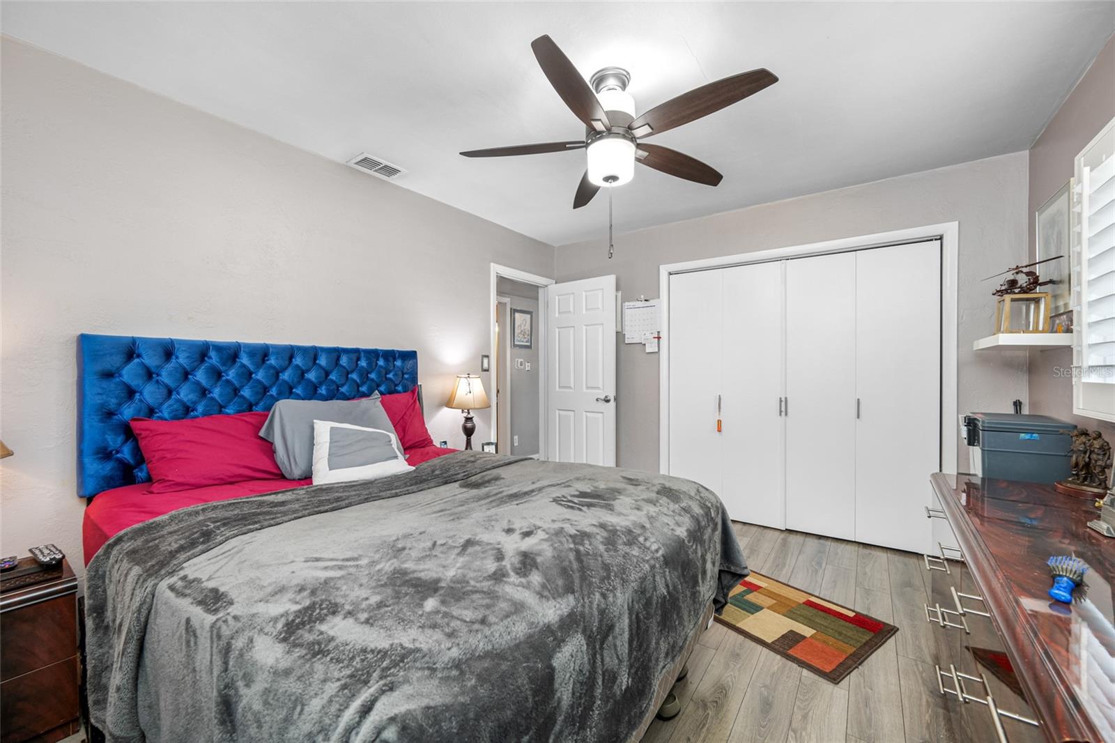 Image 28 of 47 For 8444 8th Way N