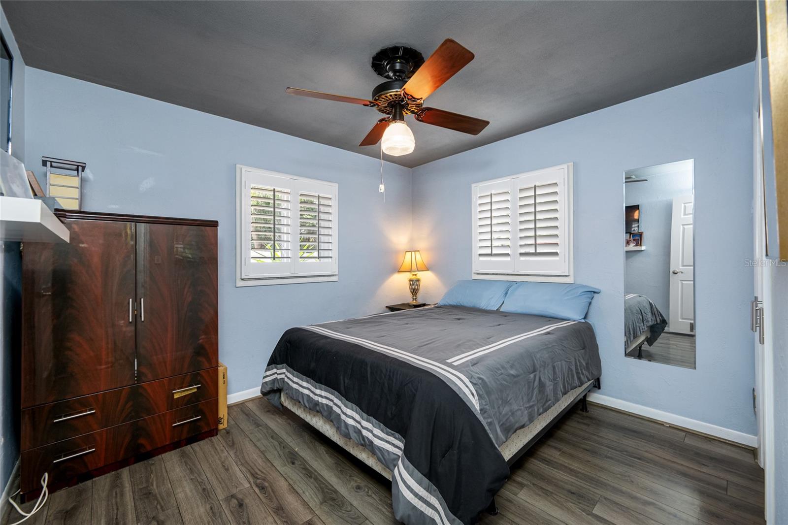 Image 30 of 47 For 8444 8th Way N