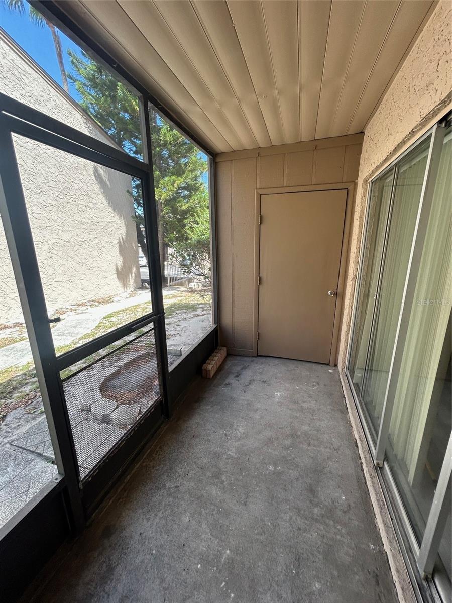 Image 22 of 24 For 7506 Presley Place 107