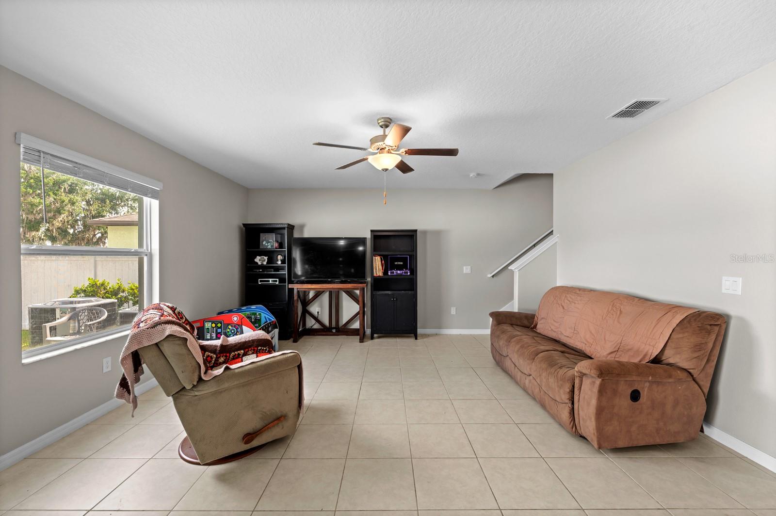 Image 11 of 30 For 13380 Great Plains Drive