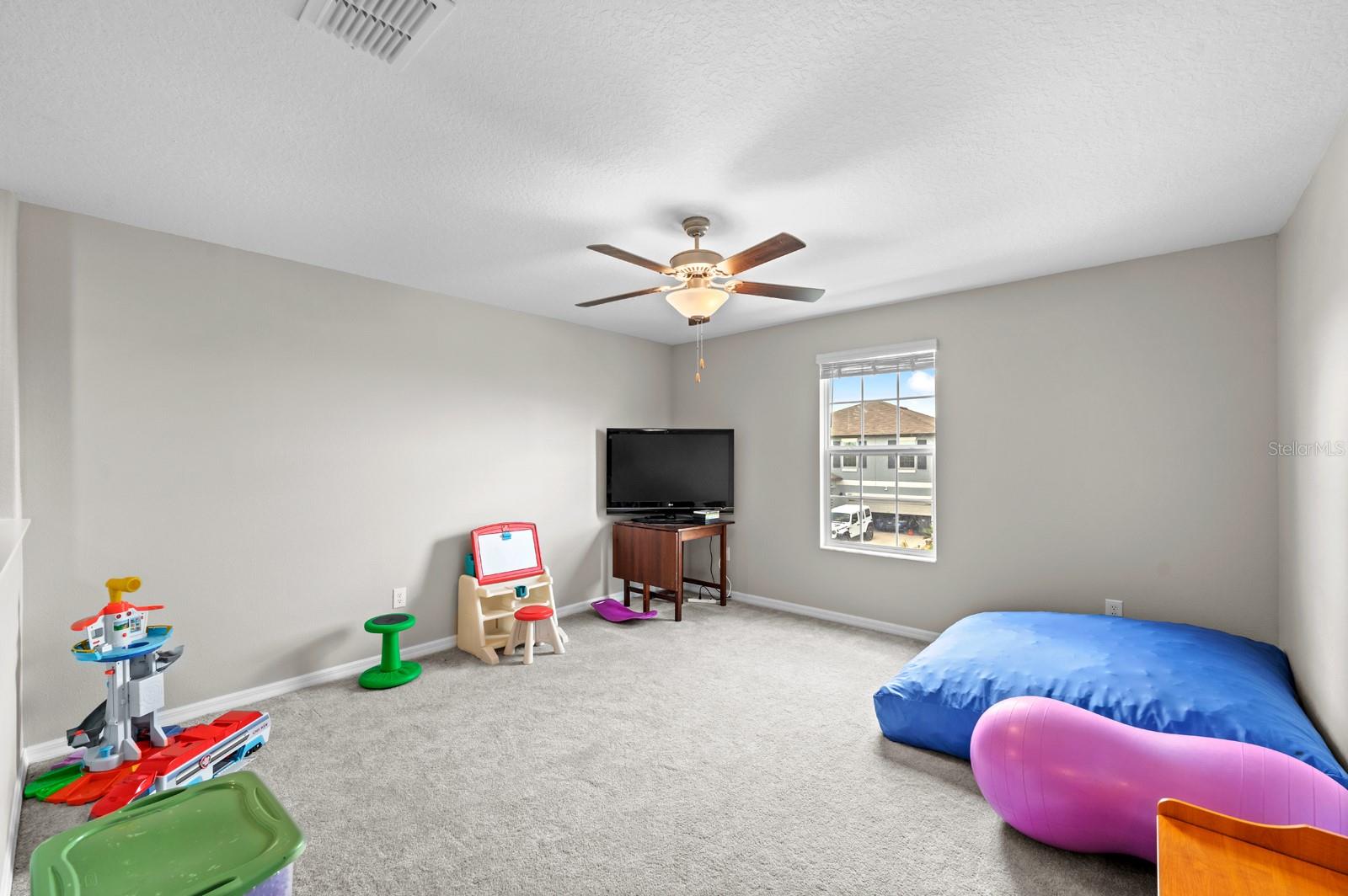 Image 17 of 30 For 13380 Great Plains Drive