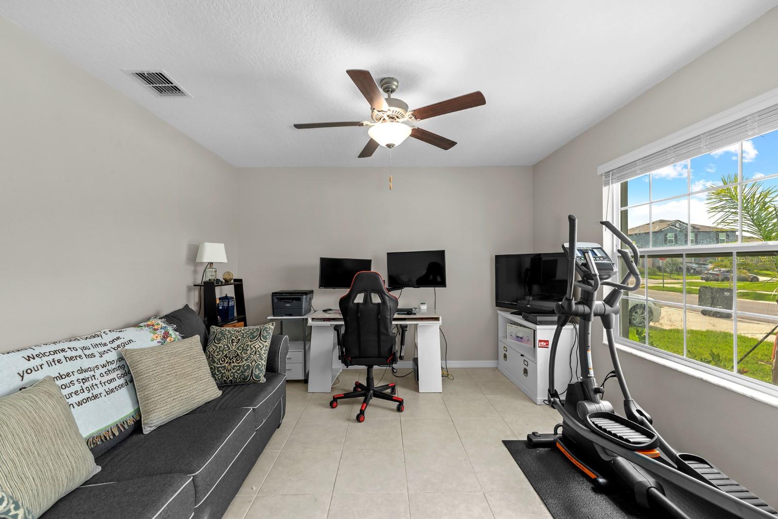 Image 9 of 30 For 13380 Great Plains Drive