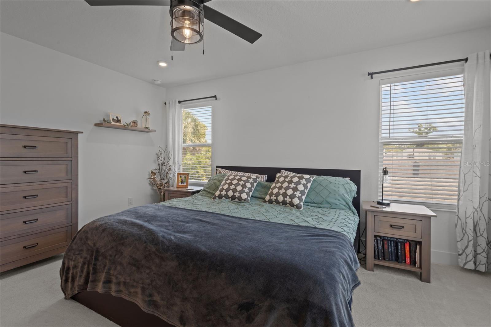 Image 22 of 45 For 710 River Heights Avenue