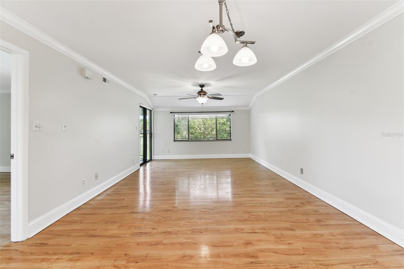 Image 11 of 41 For 4946 Mill Pond Road 3180