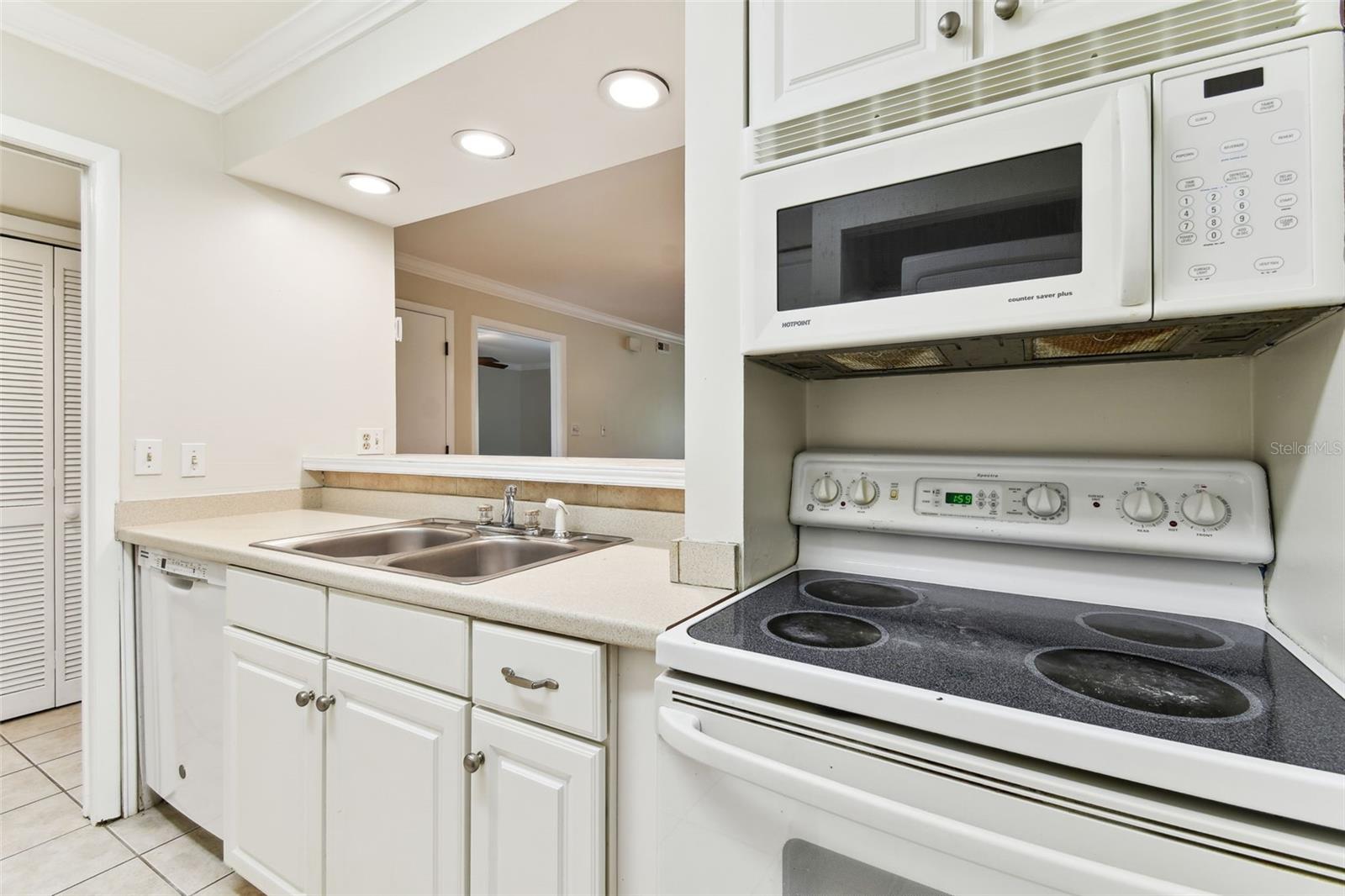 Image 9 of 41 For 4946 Mill Pond Road 3180