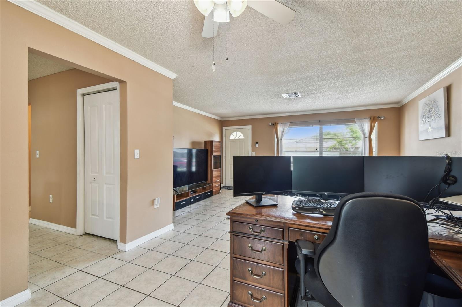Image 11 of 92 For 8531 Woodcrest Drive
