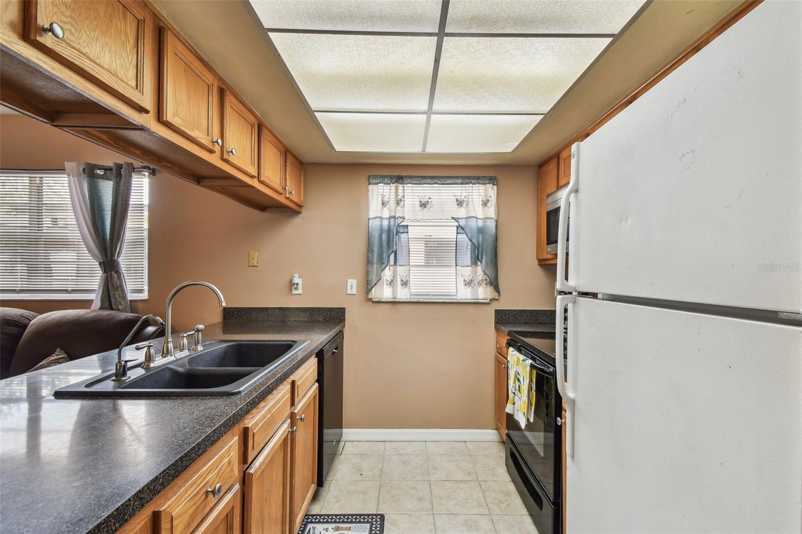 Image 12 of 92 For 8531 Woodcrest Drive