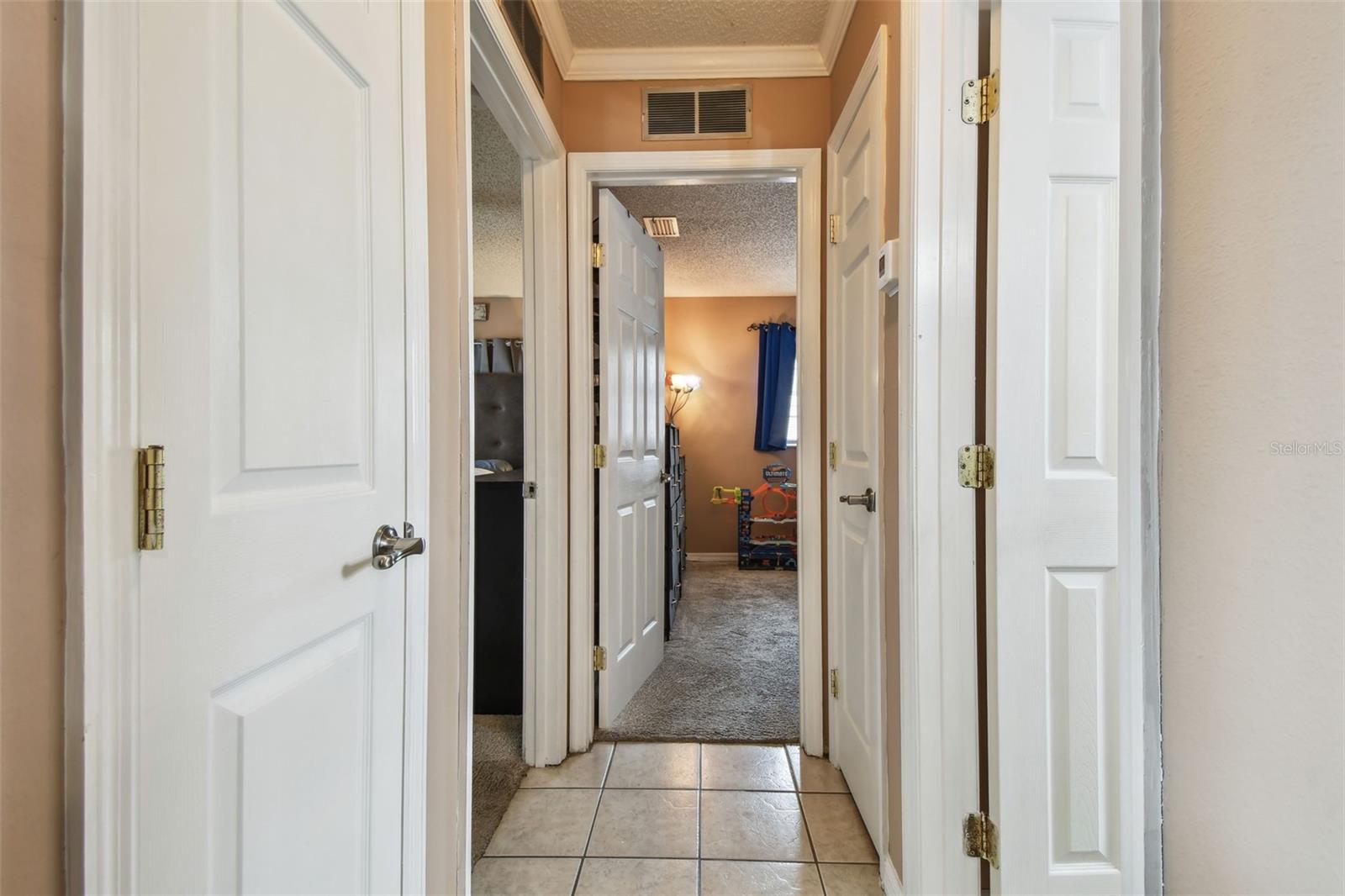 Image 15 of 92 For 8531 Woodcrest Drive