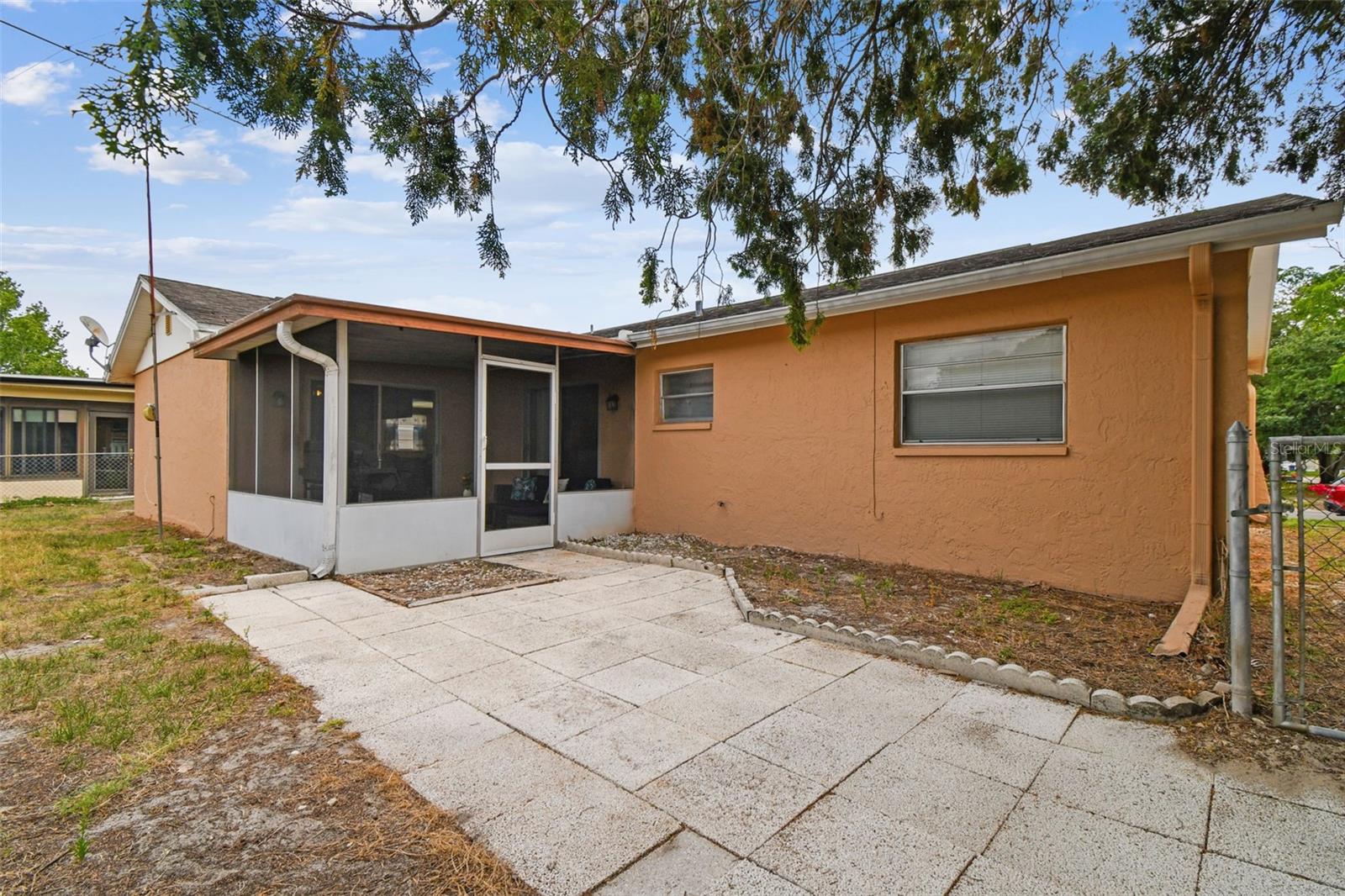 Image 41 of 92 For 8531 Woodcrest Drive